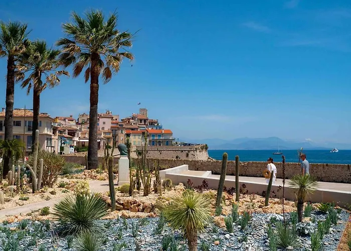 Apartmán Rare! Oasis Btw Old & Antibes